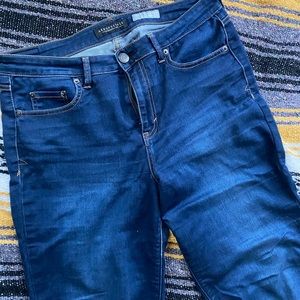 Dark wash skinny jeans
